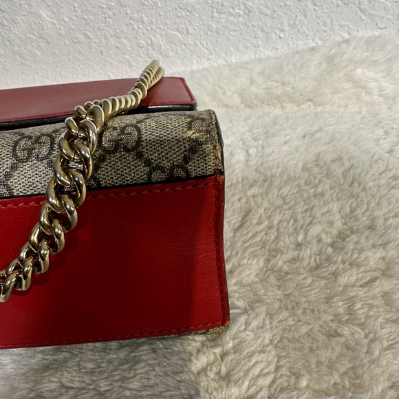 Gucci GG Logo Supreme Large Padlock Shoulder Bag - Picture 4 of 9